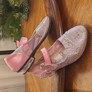Sibate Girls 36 size 4.5 pink sparkly glitter bedazzled butterfly fancy shoes